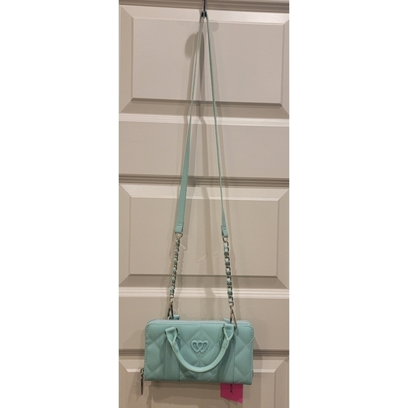 NWT Betsey Johnson Crossbody Purse Wallet Mint Green - Picture 1 of 13